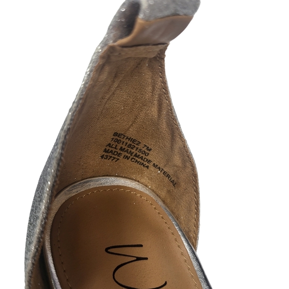 Wild Pair Bethie Two-piece Dress Sandals Silver 7 - Picture 8 of 9